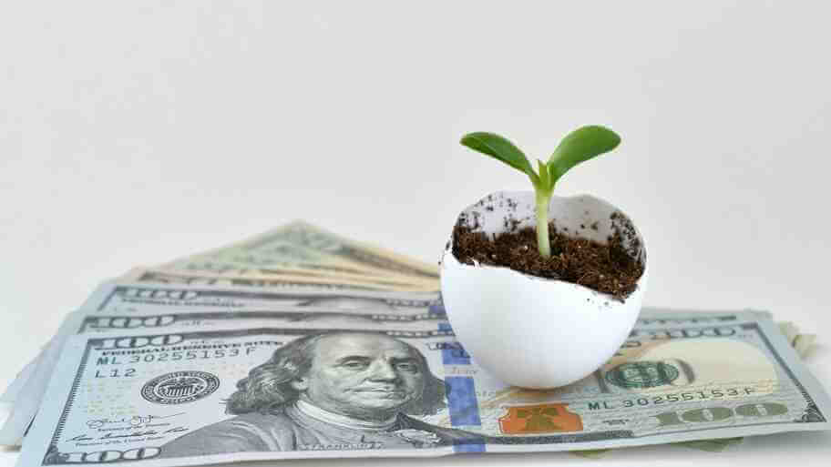 Tips for Investing in Stock Funds
